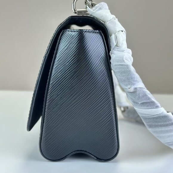 Louis Vuitton Black Epi Leather Twist MM Shoulder Bag - Picture 2 of 9